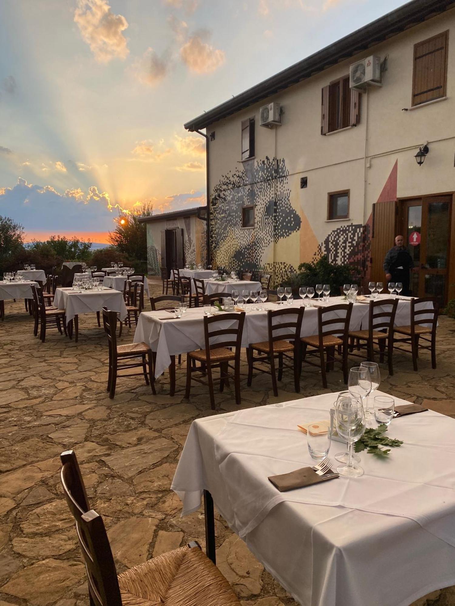 Agriturismo Il Riccio Монтіккьо Екстер'єр фото